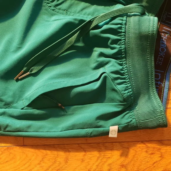 Men's Green Jogger Pants - Picture 4 of 6